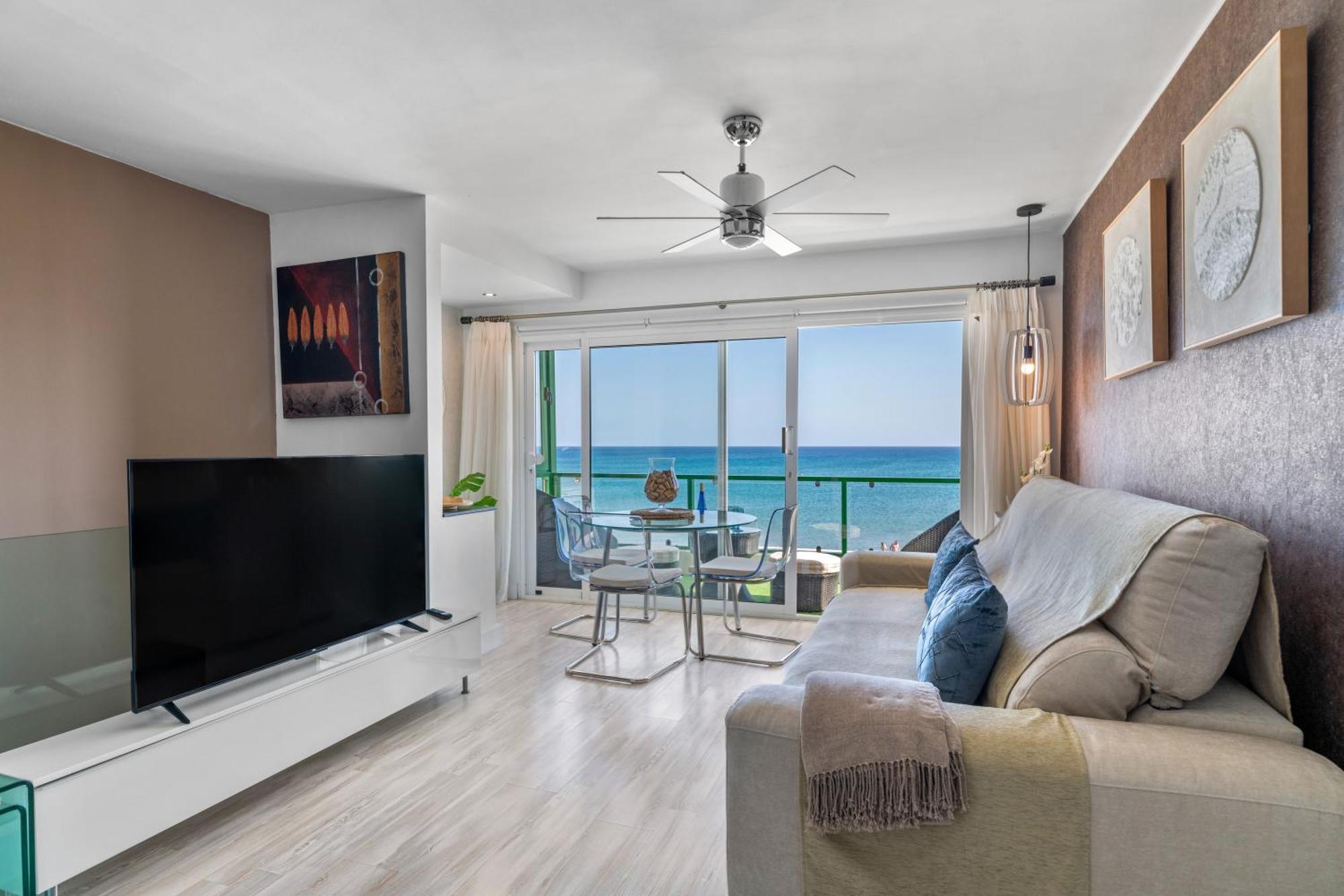 51 Avenue Playa Honda Apartment Playa Honda  Luaran gambar
